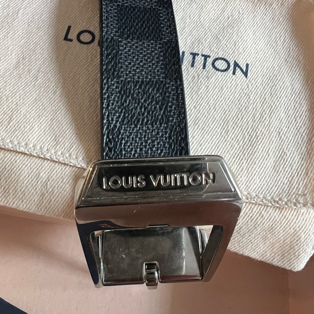 LV Belt - Picture 3 of 4